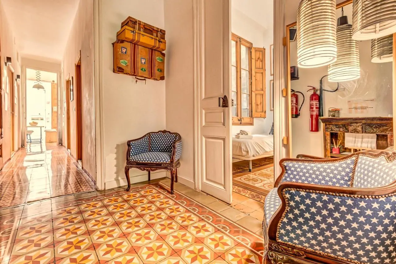 Hostel Factory Suites Barcelona Spain