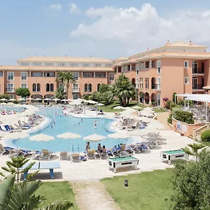 https://grupotel-macarella-suites-and-spa.balearic-islands.net