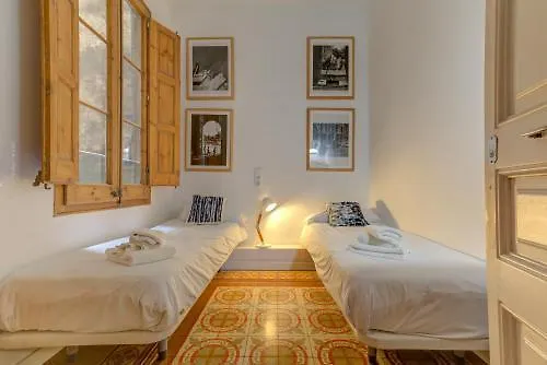 Factory Suites Barcelona Hostel